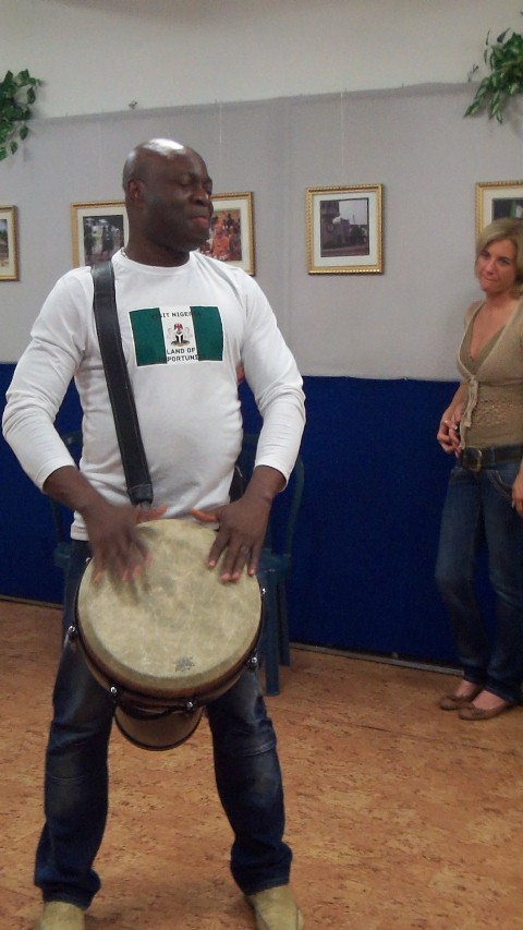 Nigériai fotókiállítás a Zászlómúzeumban