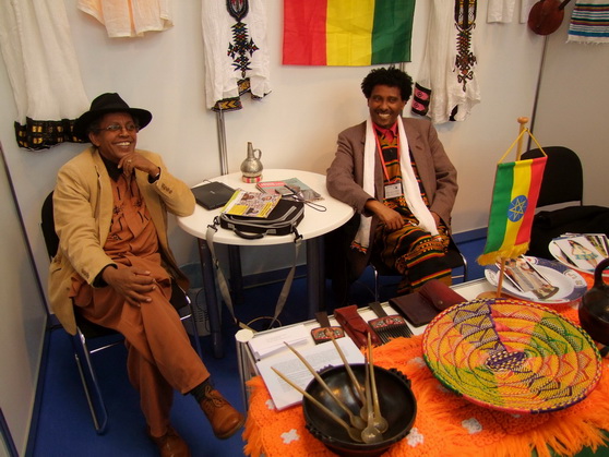 0001Köztünk élnek 2