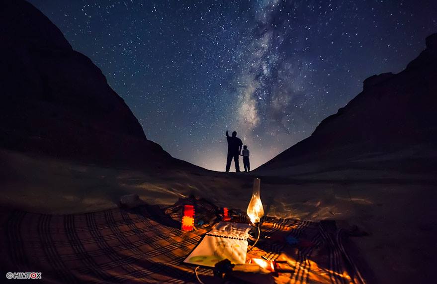 7 lélegzetelállító fotó az éjszakai sivatagról