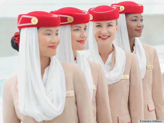 Mitől ilyen makulátlanul ragyogóak az Emirates stewardessei?