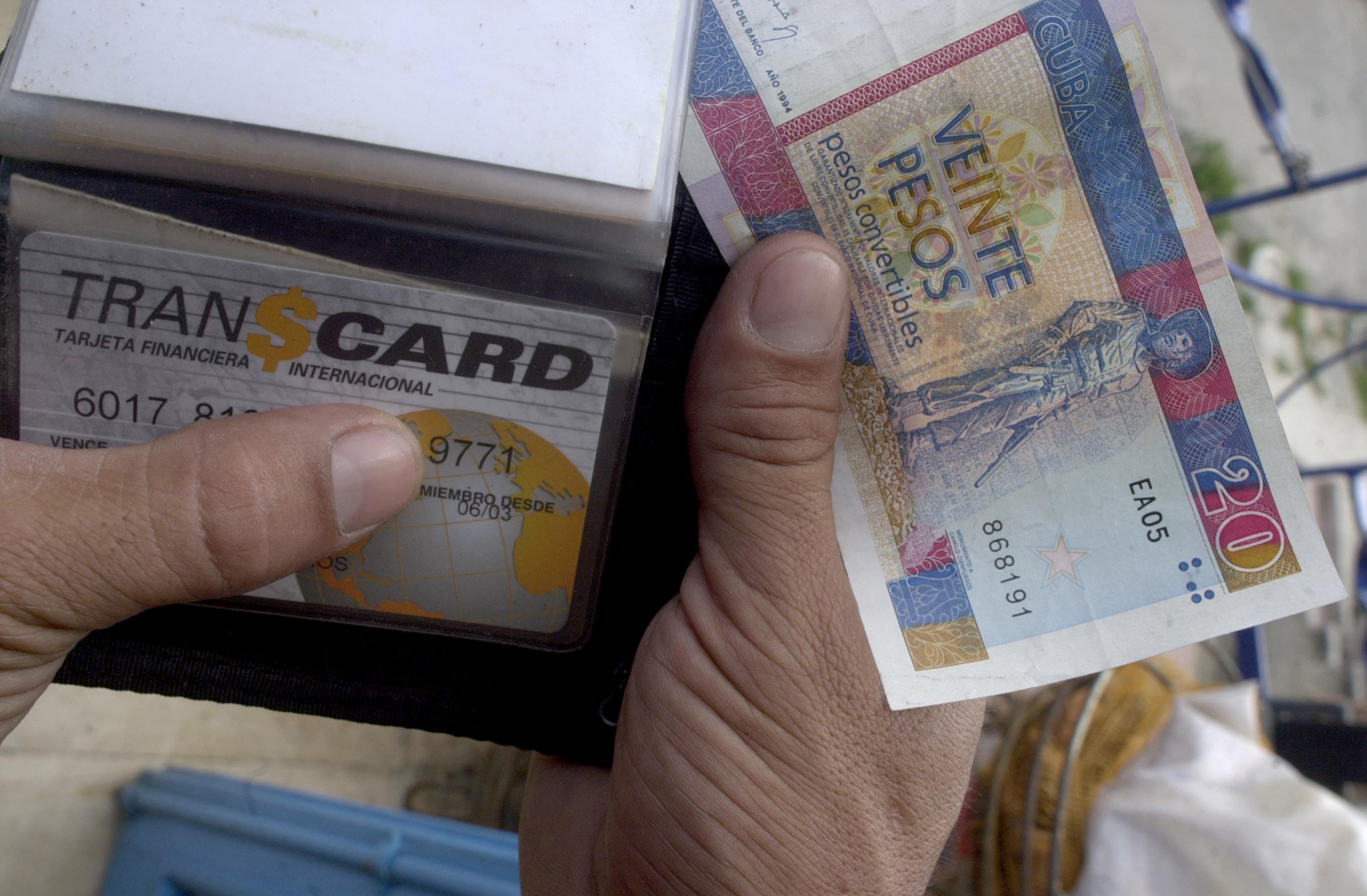 Kuba:  nem lesz előny a valutapesóban kapott bér
