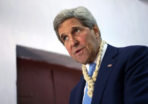 Kerry amerikai külügyminiszter Párizsba látogat