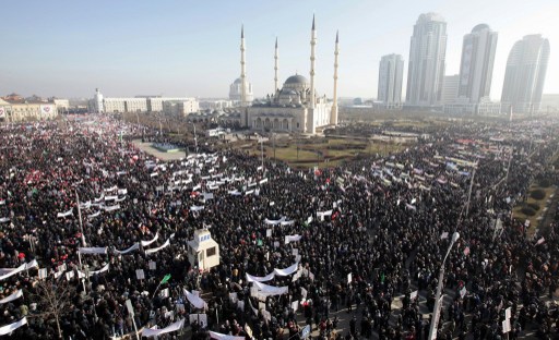 Egymillió dühös csecsen tüntetett a karikatúrák ellen?