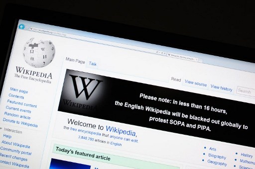 Betiltanák a Wikipediát?