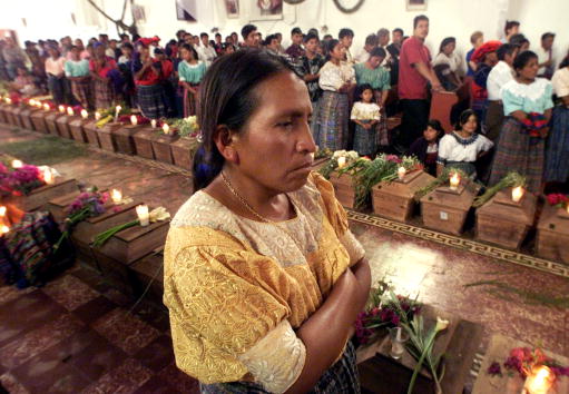 90 év börtönre ítéltek egy guatemalai ex-rendőrt