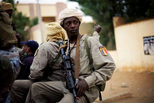 Nigéria területén tör előre a csádi hadsereg