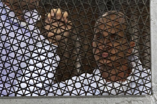 Kairó váratlanul szabadon engedte az al-Dzsazíra egyik újságíróját