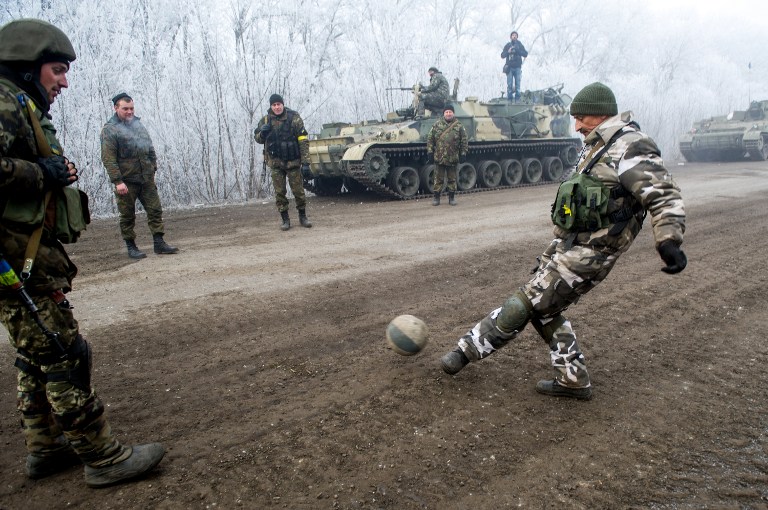 A kelet-ukrajnai tűzszünet első napja-csökkent a feszültség