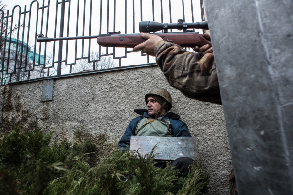 Franciaország nem szállít fegyvert Ukrajnának