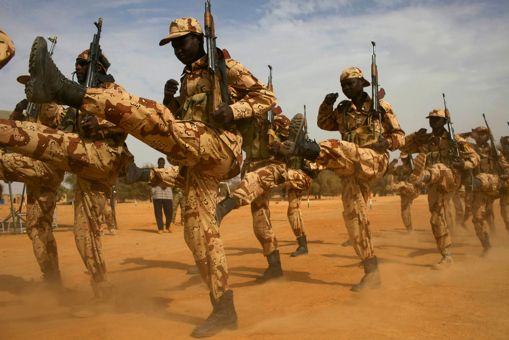 Chadian soldiers march during Flintlock 2014 in Diffa