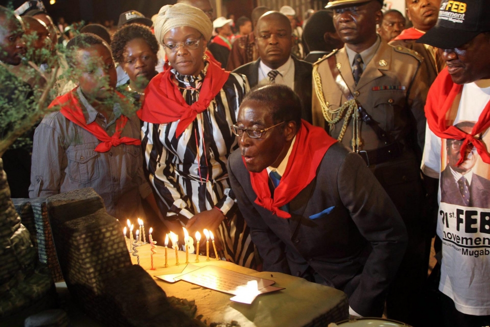 Elefántot és oroszlánt is felszolgálnak Mugabe születésnapi buliján
