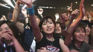 A japán bandák engedik a koncertfotózást