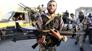 Szigorítanák a líbiai fegyverembargót