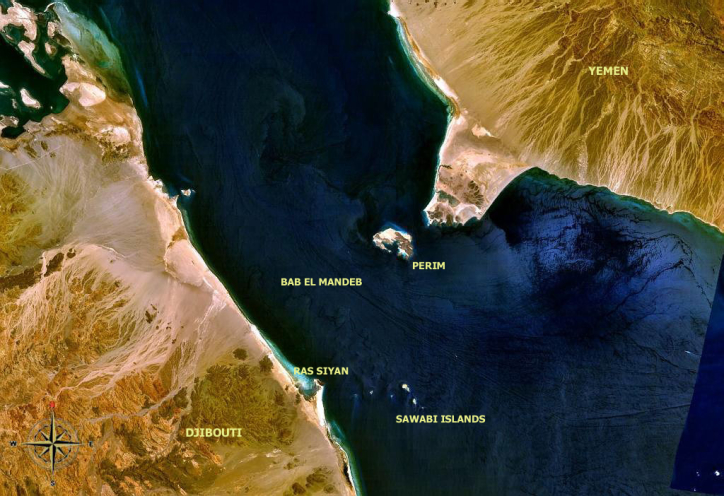 A NASA felvétele a Báb-el-Mandeb szorosról. A világkereskedelem egyik ütőere. 