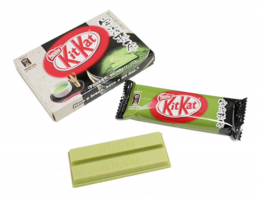 japan-matcha-green-tea-kitkat-1024x784