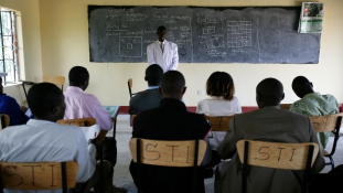 Keresztény diákokat tart fogva az iszlamista milícia Kenyában