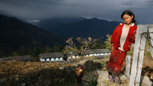 Leánykereskedők a katasztrófa haszonélvezői Nepálban