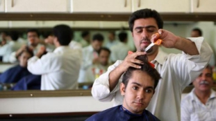 Spiky-stop Iránban, betiltották a “sátánimádók” hajviseletét