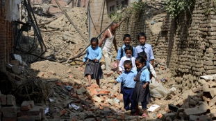 Több mint hatmilliárd dollár kell Nepál újjáépítéséhez