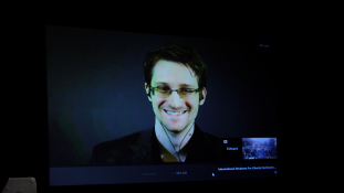 Snowden szerint a   földönkívüliek köztünk járnak