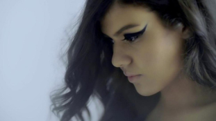 Egy 21. századi, 17 éves énekesnő Kairóból