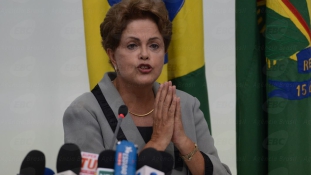Több millióan követelték Brazíliában az elnök lemondását