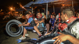 Júniustól vissza kell fogadnia Törökországnak a migránsokat