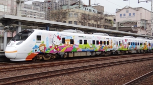 taiwan-hello-kitty-train-exlarge-1692