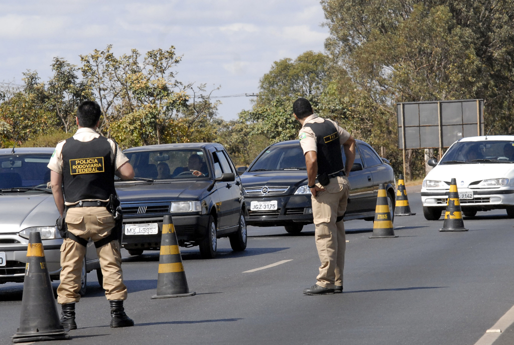 Brazilian_Federal_Highway_Police_2-1