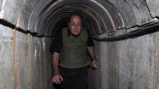 Elege lett a kormányfőjéből – lemondott az izraeli védelmi miniszter