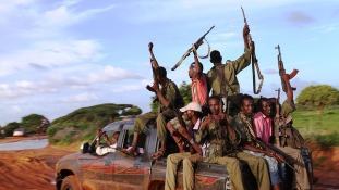 Újabb összecsapások voltak a szomáliai szállodában