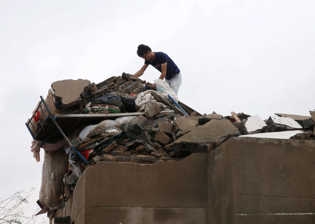 CHINA-JIANGSU-YANCHENG-TORNADO-HAILSTORM-AFTERMATH (CN)