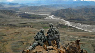 Légicsapásokba kezdtek Afganisztánban az amerikaiak