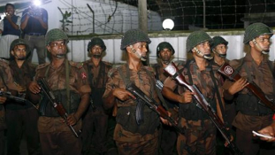 Véget ért a túszdráma Bangladesben – külföldiek is voltak