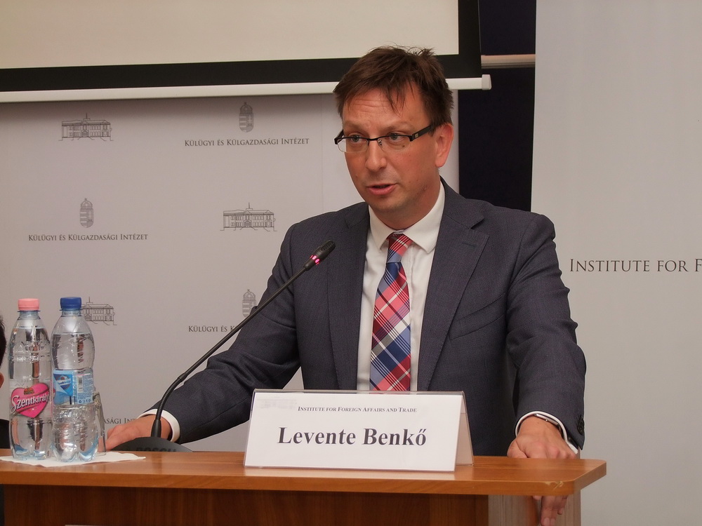 Benkő Levente, a Külgazdasági és Külügyminisztérium biztonságpolitikáért felelős helyettes államtitkára.
