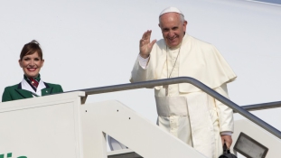 A keresztény-muzulmán párbeszédet erősíti Ferenc pápa Azerbajdzsánban