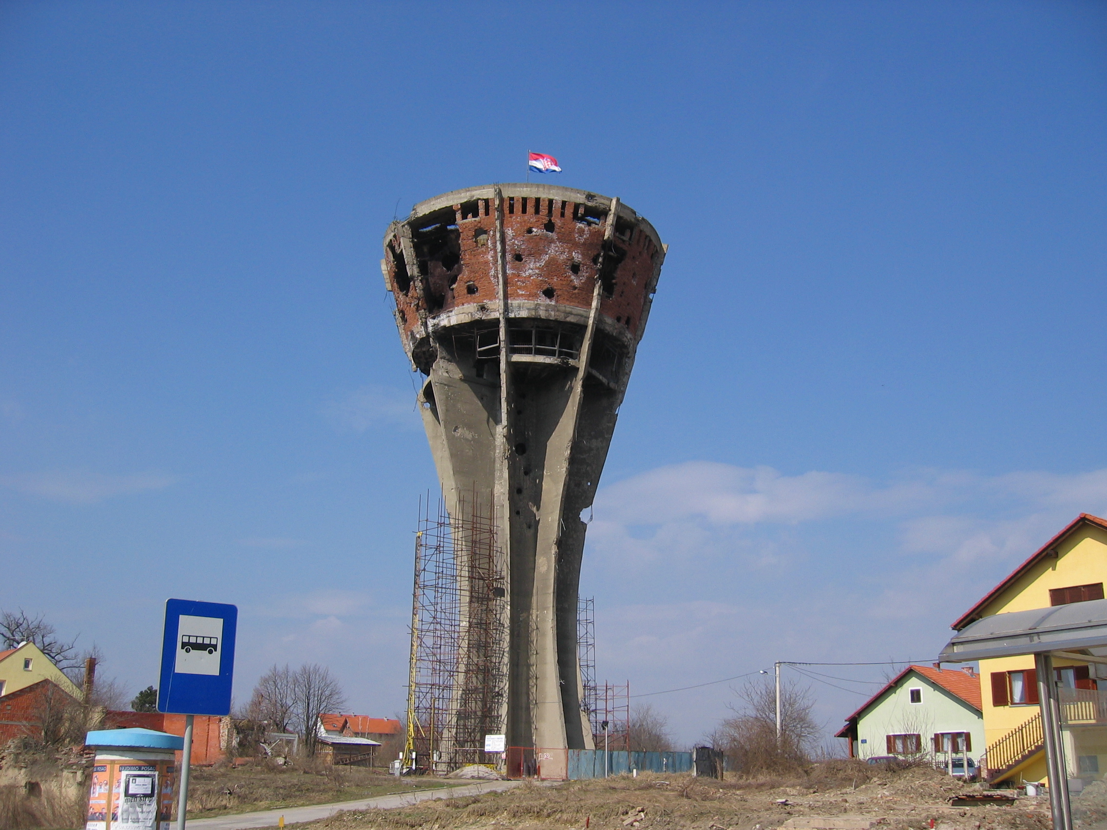 vukovar_water_tower_by_hrvoje_blajic