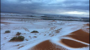 Így néz ki a sivatag, amikor hó borítja
