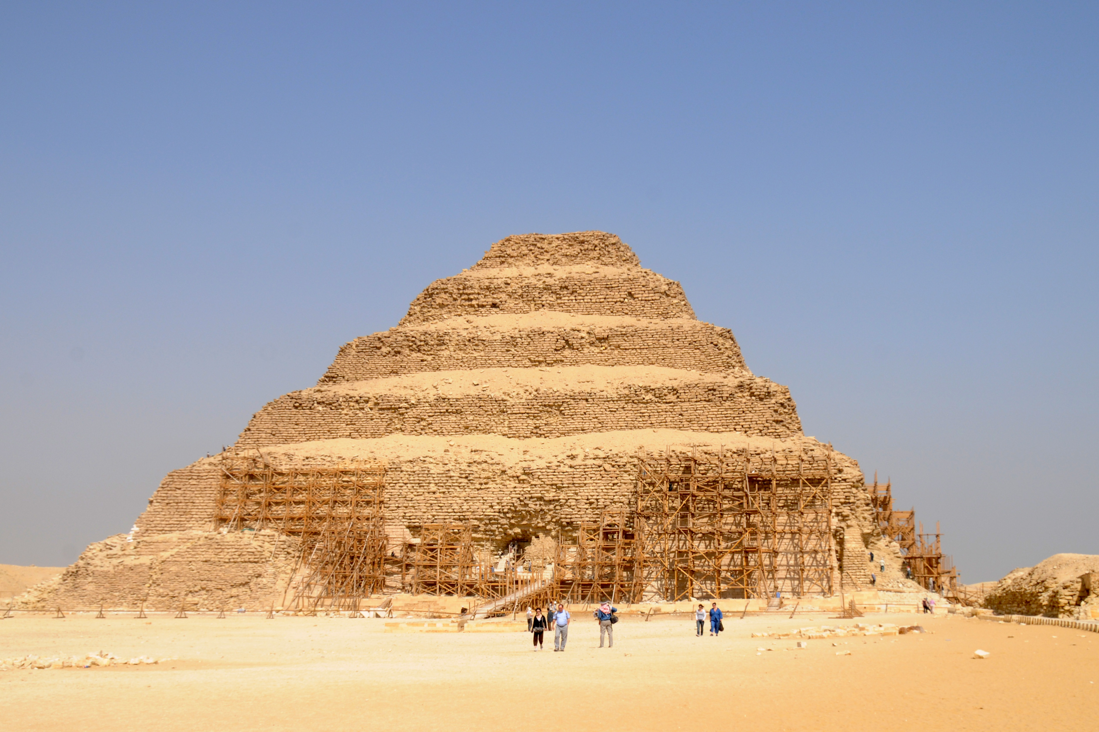 A szakkarai lépcsős piramis / Wikimedia Commons