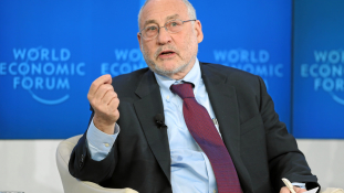 A Nobel-díjas Stiglitz nekiment Marine Le Pennek három nappal az elnökválasztás előtt