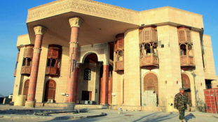 Múzeum Szaddám Huszein régi palotájában