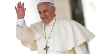 A pápa kéri a G20 csúcsot: ne lépjenek fel a migránsok ellen!
