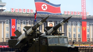 Észak-Korea rakétát lőtt ki Japán felé