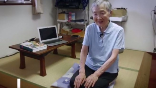 Egy 82 éves japán nő a világ legidősebb programozója
