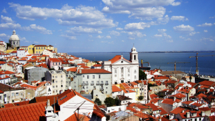 Új útikönyv Lisszabonról