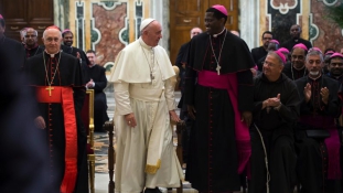 Ferenc pápa az új püspököknek: mondjatok nemet a zaklatásra