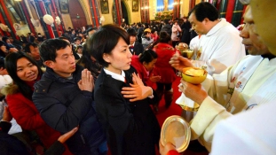 Történelmi pillanat: a Vatikán megállapodott Kínával