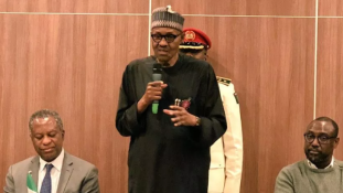 Nem klónozták: Nigéria elnöke él és virul