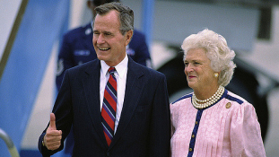 Meghalt George Bush, aki lezárta a hidegháborút