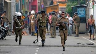 Bűnös mulasztással vádolják a terrorelhárítást Srí Lankán